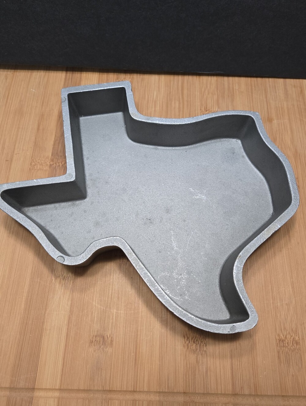 Vintage Texas State Shaped Cake Pan, Texas Bake Pan, cornbread pan
